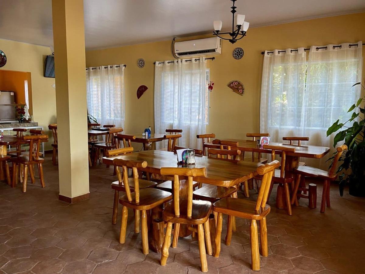 Hotel Y Restaurante Virgen De Fatima La Ceiba Exterior foto